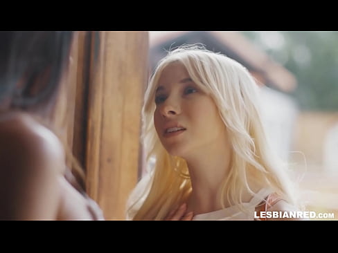 ❤️ Dívka se po několika měsících vrátí domů a skončí u lízání kundy své nevlastní matky ☑ Šukání video u cs.yespornpics-com.ru ❌❤